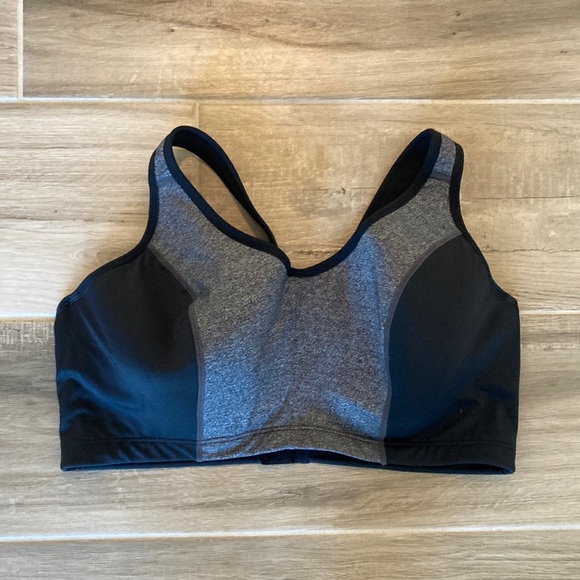 Lane Bryant Intimates & Sleepwear Lane Bryant Cacique Sport 44dd